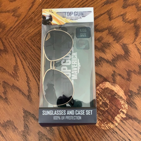Top Gun Accessories Top Gun Maverick Aviators Sunglasses With Case